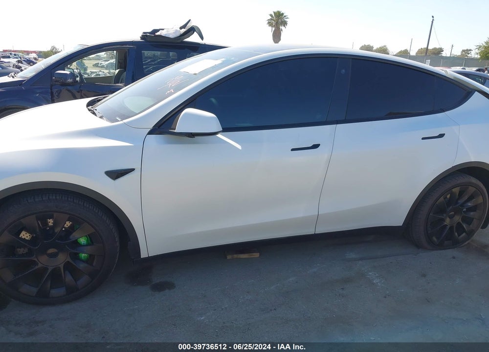 2021 TESLA MODEL Y LONG RANGE DUAL MOTOR ALL-WHEEL DRIVE VIN: 5YJYGDEEXMF233059