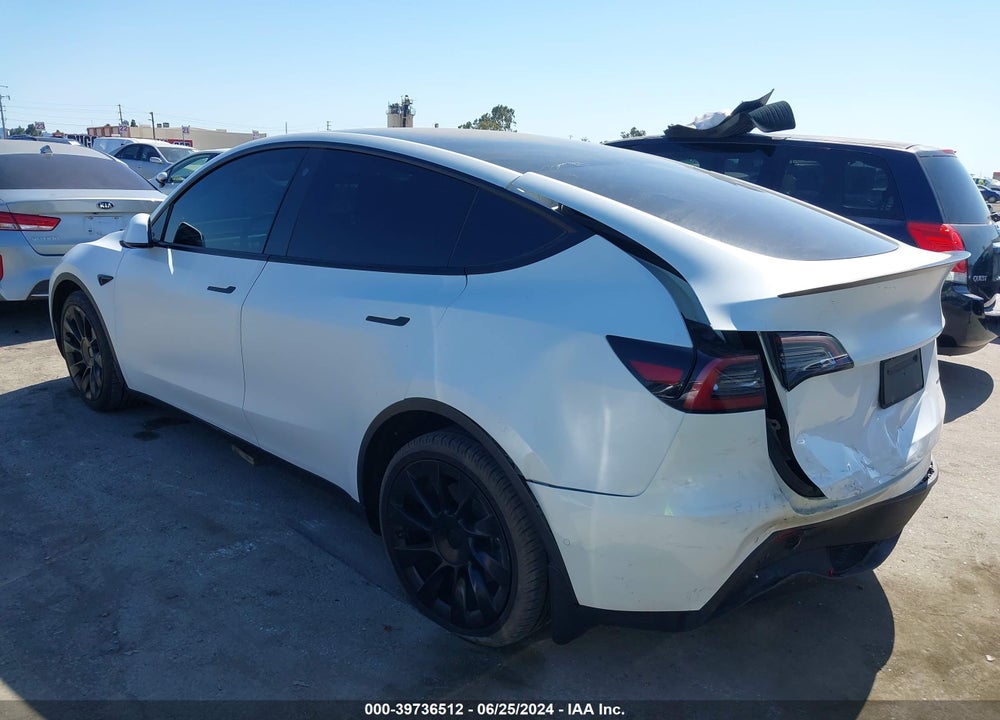 2021 TESLA MODEL Y LONG RANGE DUAL MOTOR ALL-WHEEL DRIVE VIN: 5YJYGDEEXMF233059