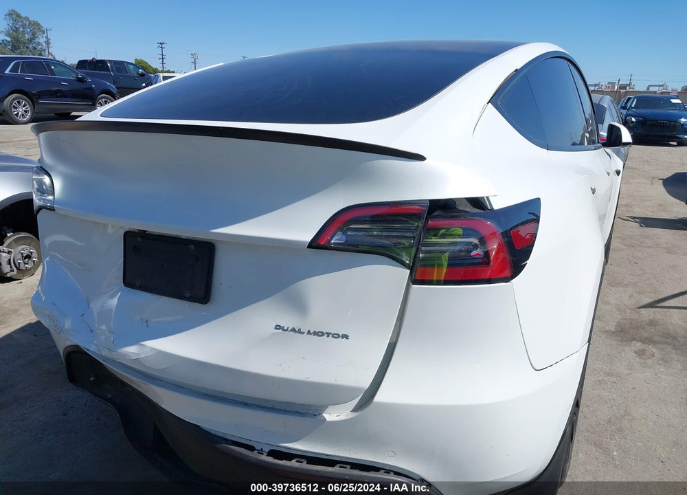 2021 TESLA MODEL Y LONG RANGE DUAL MOTOR ALL-WHEEL DRIVE VIN: 5YJYGDEEXMF233059