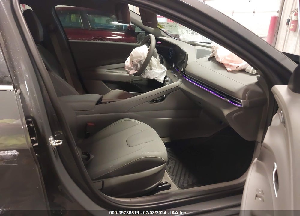 2024 HYUNDAI ELANTRA SEL VIN: KMHLS4DG3RU718195