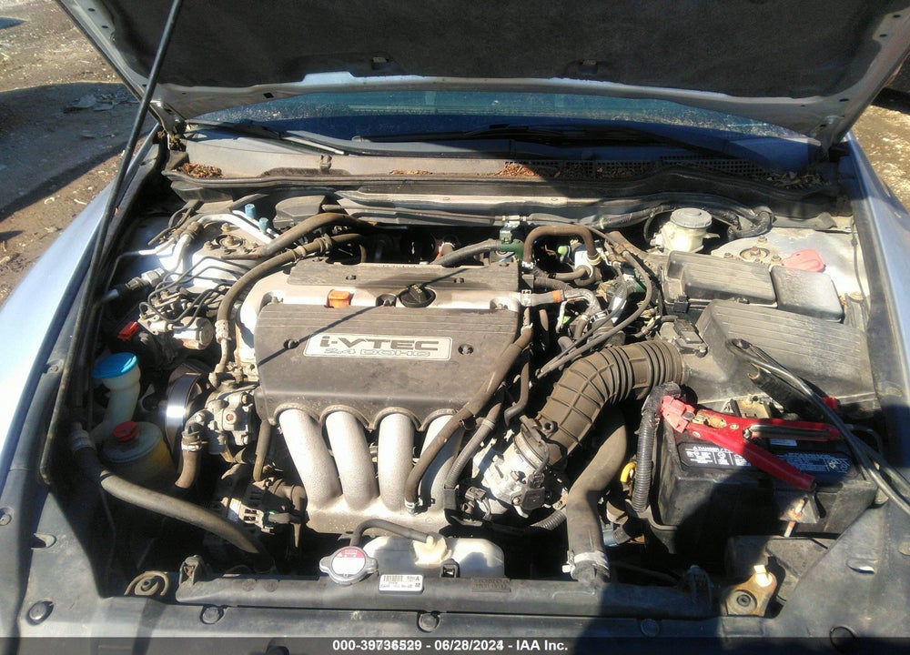 2005 HONDA ACCORD 2.4 LX VIN: 1HGCM56475A064192