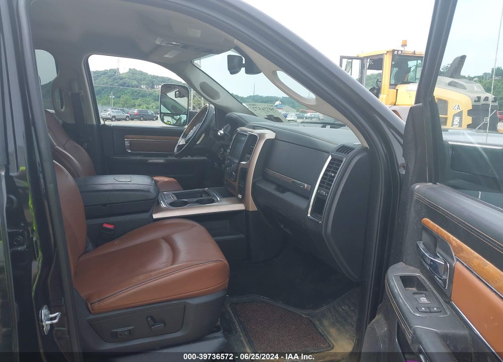 2017 RAM 2500 LONGHORN 4X4 6'4 BOX VIN: 3C6UR5GLXHG636203