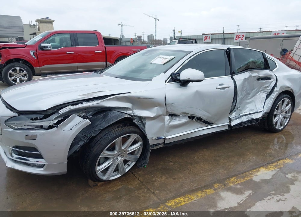 2020 VOLVO S90 VIN: LVYA22ML0LP178025