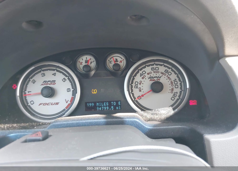2011 FORD FOCUS SE VIN: 1FAHP3FN1BW183336