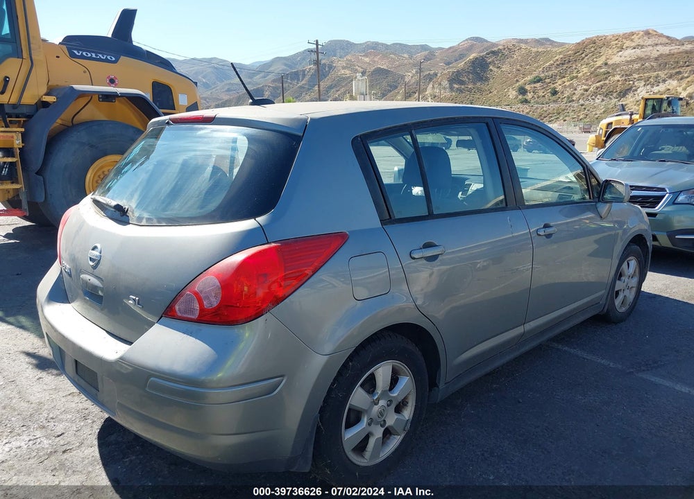 2008 NISSAN VERSA 1.8SL VIN: 3N1BC13EX8L428625
