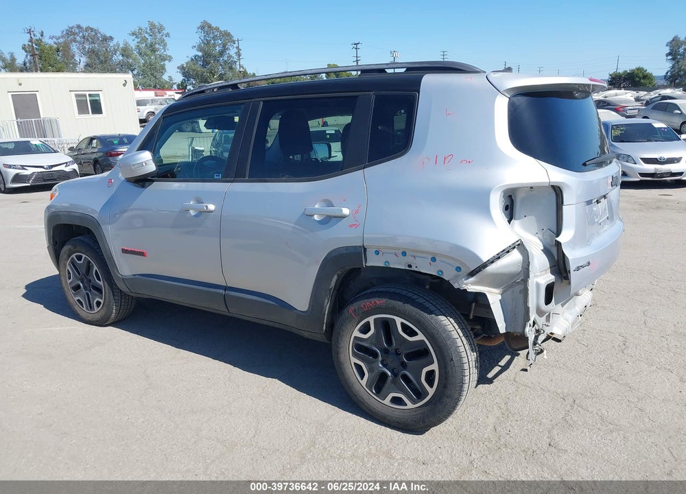 2015 JEEP RENEGADE TRAILHAWK VIN: ZACCJBCT3FPB79813