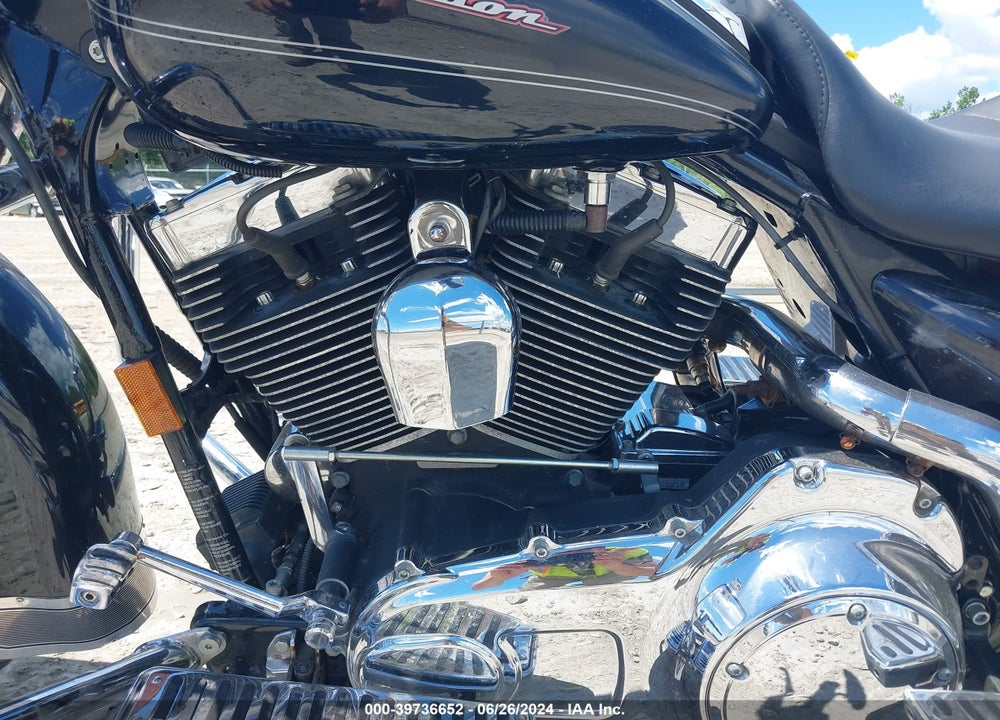 2007 HARLEY-DAVIDSON FLHR VIN: 1HD1FB4137Y705502