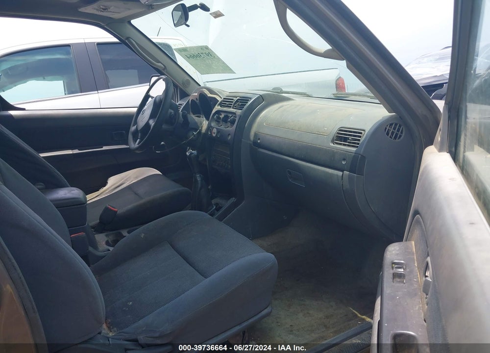 2004 NISSAN FRONTIER XE-V6 VIN: 1N6ED29Y04C453857