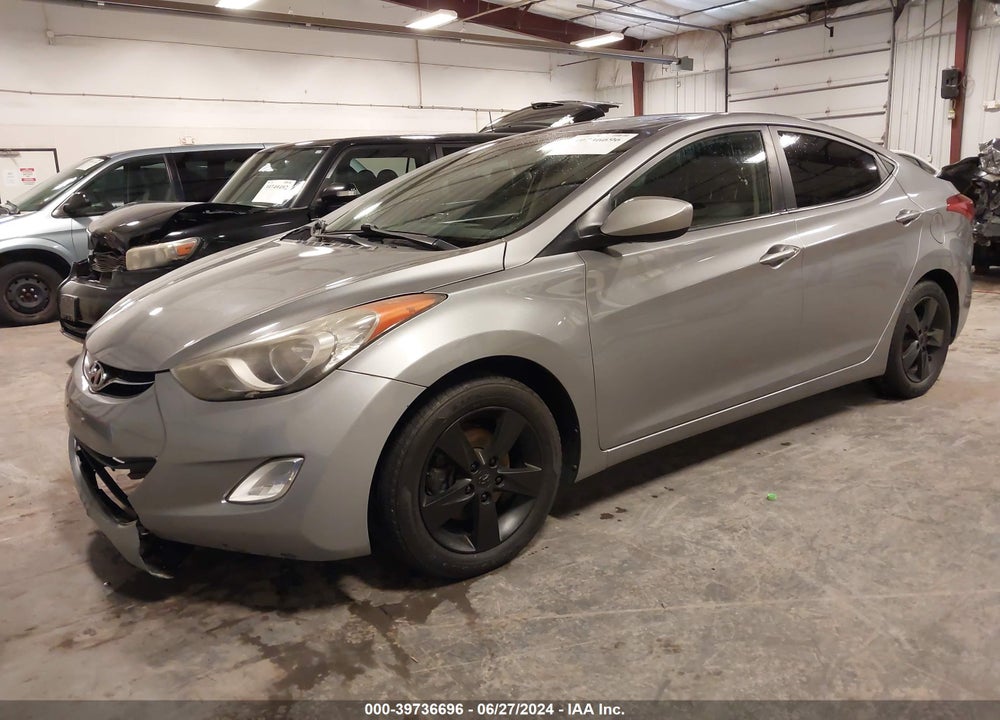 2013 HYUNDAI ELANTRA GLS VIN: KMHDH4AE3DU523969