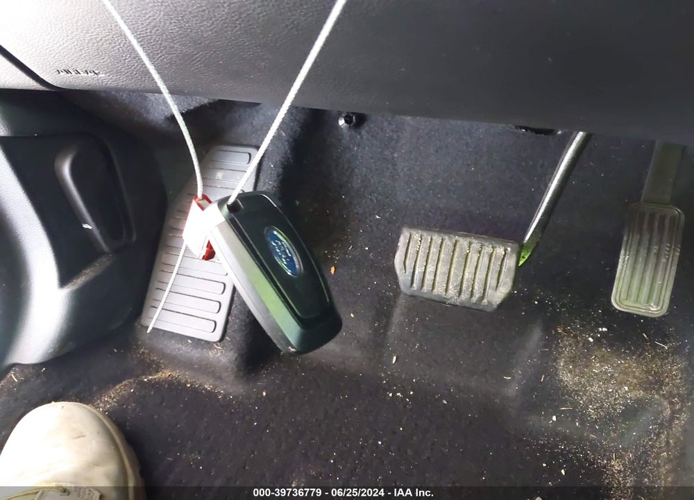 2021 FORD EDGE TITANIUM VIN: 2FMPK3K98MBA55964
