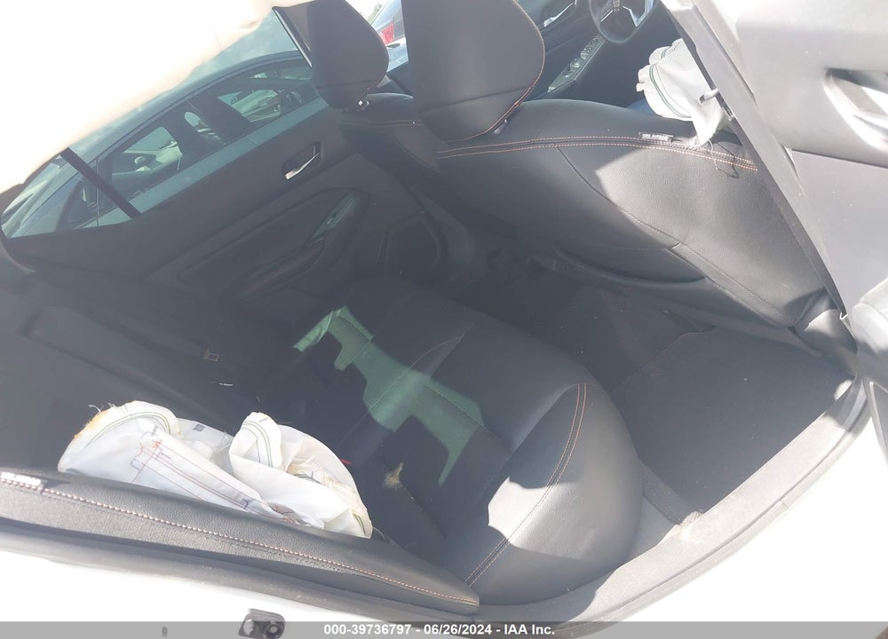 2022 NISSAN ALTIMA SR FWD VIN: 1N4BL4CV5NN389278