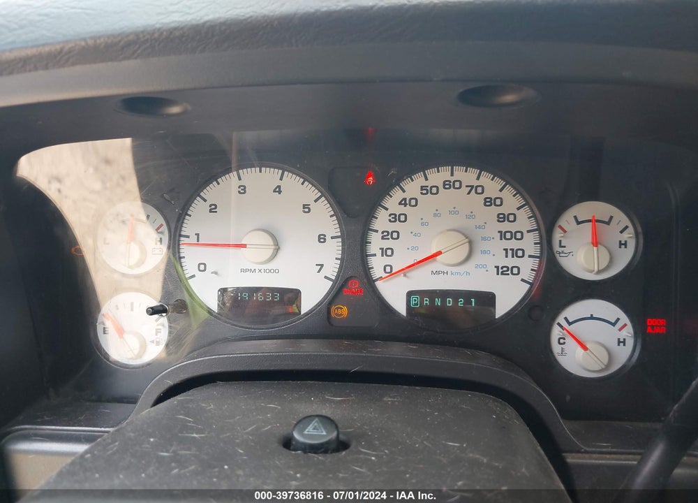 2005 DODGE RAM 1500 SLT/LARAMIE VIN: 1D7HU18DX5S201684
