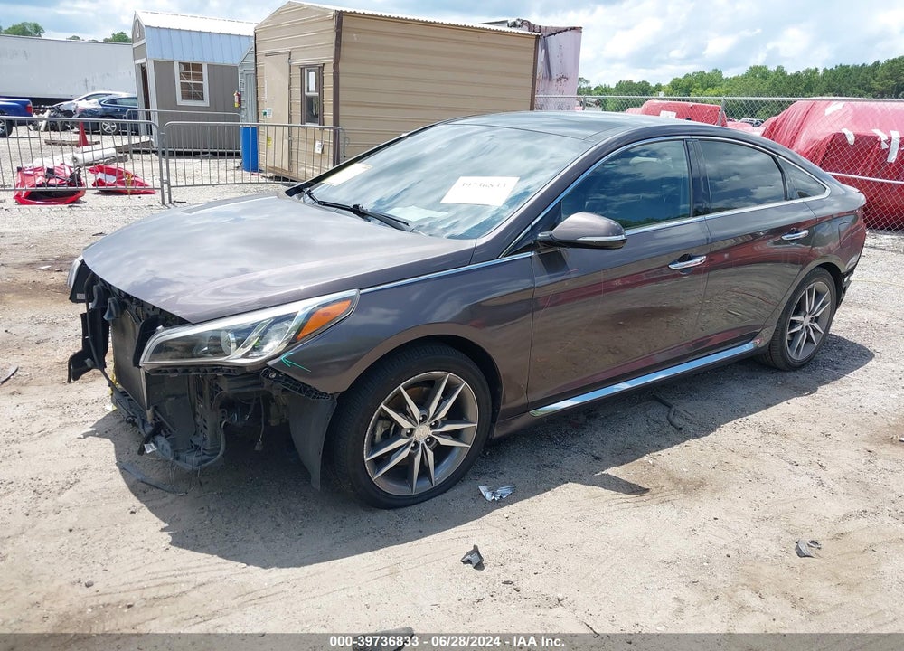 2015 HYUNDAI SONATA SPORT 2.0T VIN: 5NPE34AB1FH052656