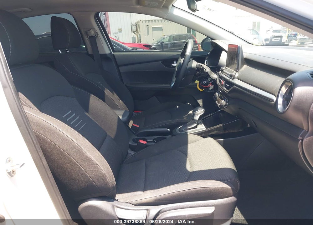 2019 KIA FORTE S VIN: 3KPF34ADXKE066009