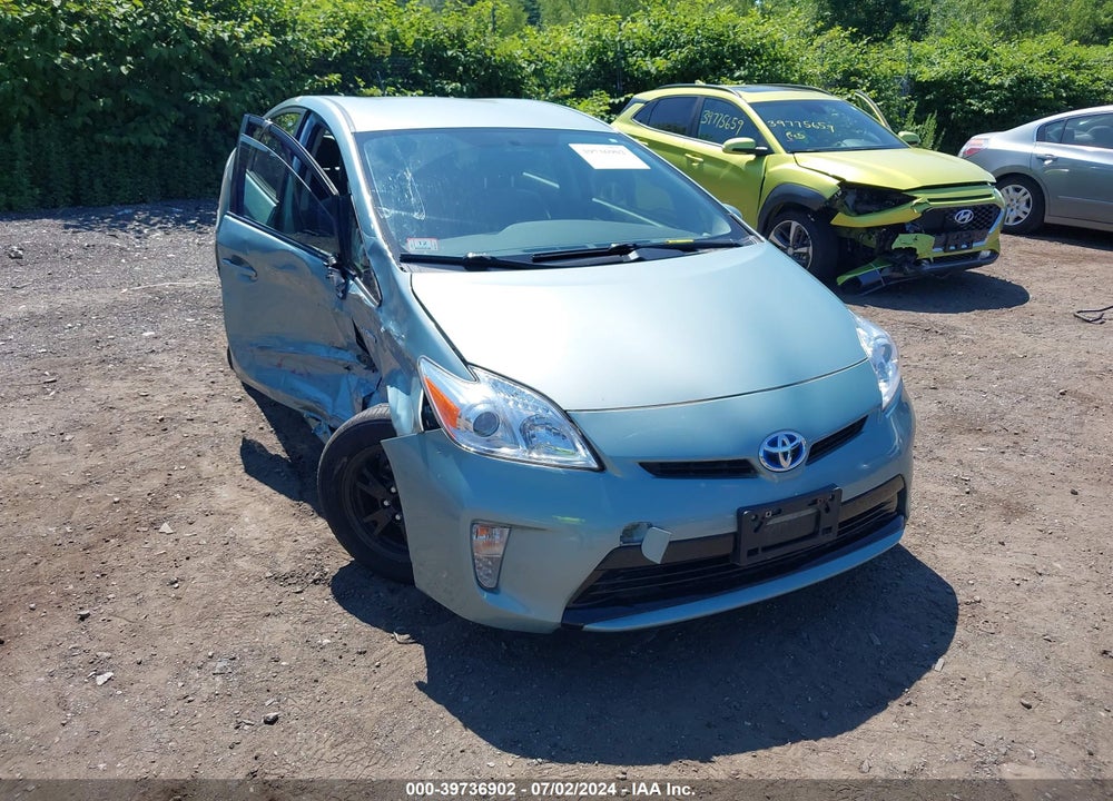 2014 TOYOTA PRIUS THREE VIN: JTDKN3DU3E1845192