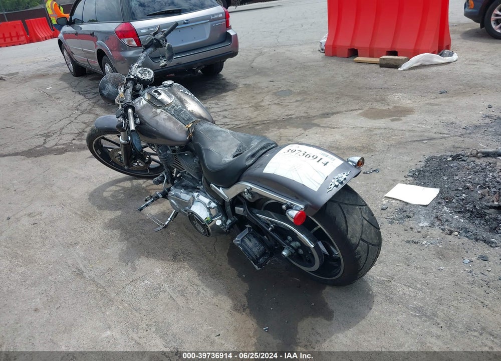 2015 HARLEY-DAVIDSON FXSB BREAKOUT VIN: 1HD1BFV15FB019321