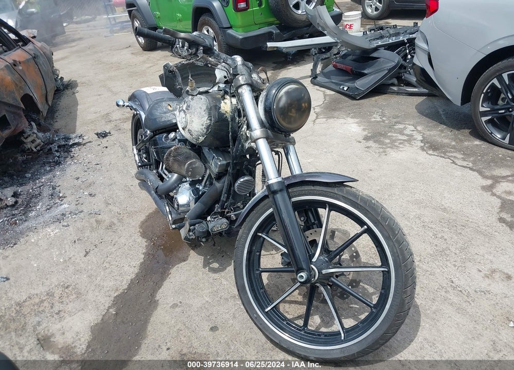 2015 HARLEY-DAVIDSON FXSB BREAKOUT VIN: 1HD1BFV15FB019321