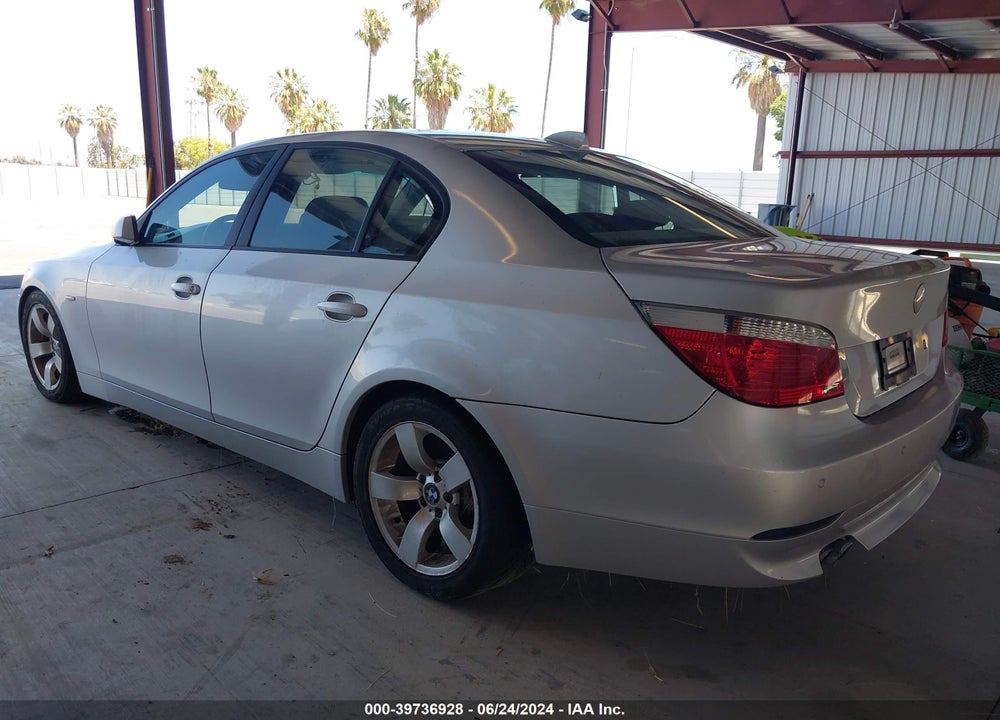 2004 BMW 545I VIN: WBANB33594B107452