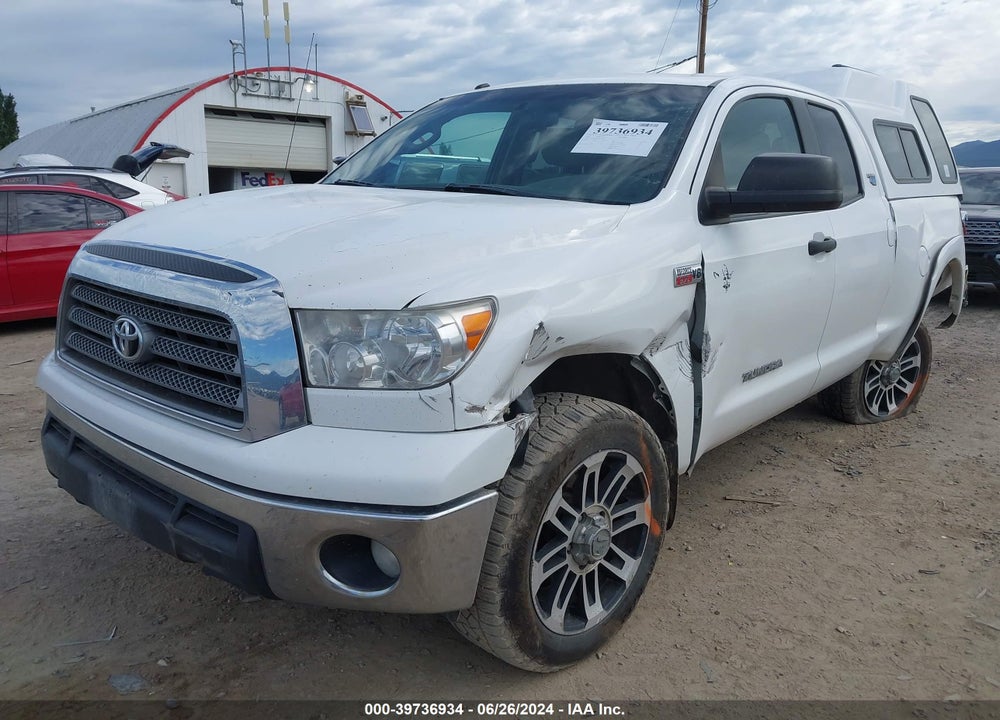 2012 TOYOTA TUNDRA GRADE 5.7L V8 VIN: 5TFUW5F14CX221240