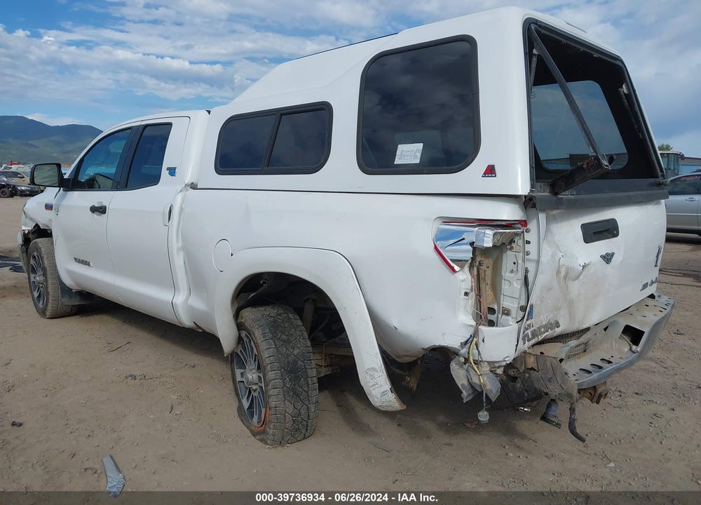 2012 TOYOTA TUNDRA GRADE 5.7L V8 VIN: 5TFUW5F14CX221240