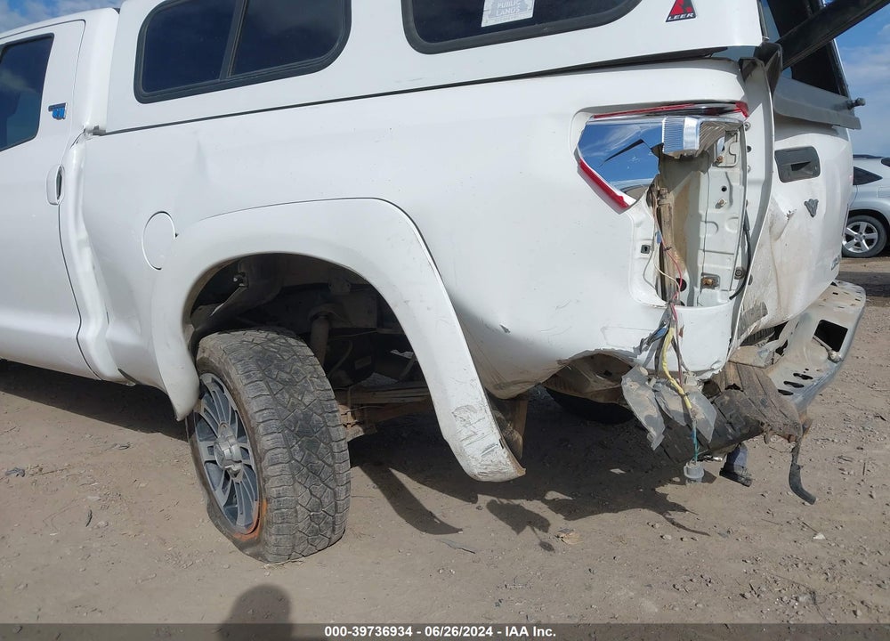 2012 TOYOTA TUNDRA GRADE 5.7L V8 VIN: 5TFUW5F14CX221240