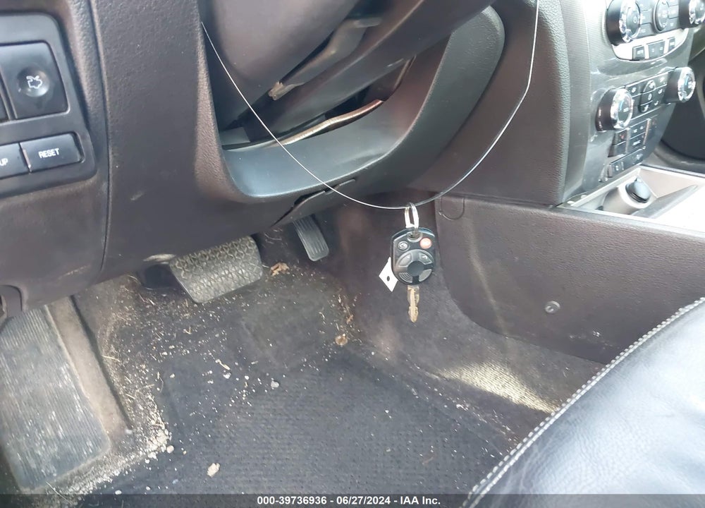 2010 FORD FUSION VIN: 3FAHP0JG1AR151267