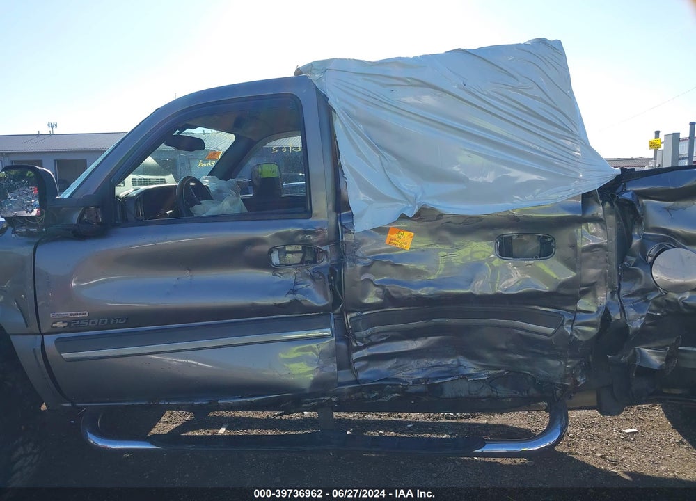2006 CHEVROLET SILVERADO 2500HD LT1 VIN: 1GCHK23D26F188954