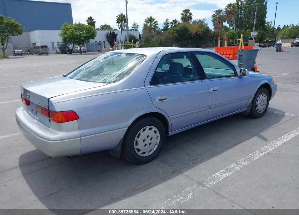 1997 TOYOTA CAMRY LE VIN: 4T1BG22K4VU054847