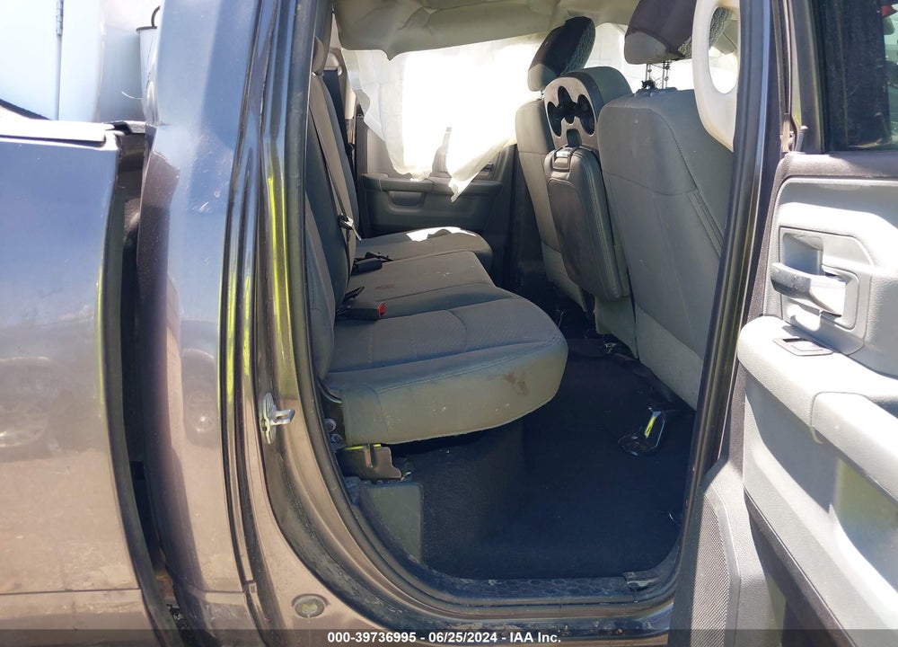 2015 RAM 1500 SLT VIN: 1C6RR6GT8FS577668