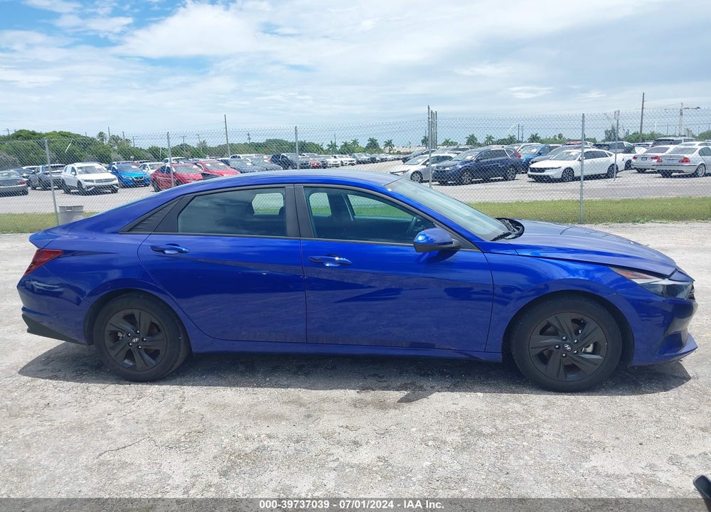 2022 HYUNDAI ELANTRA SEL VIN: KMHLM4AG2NU356532