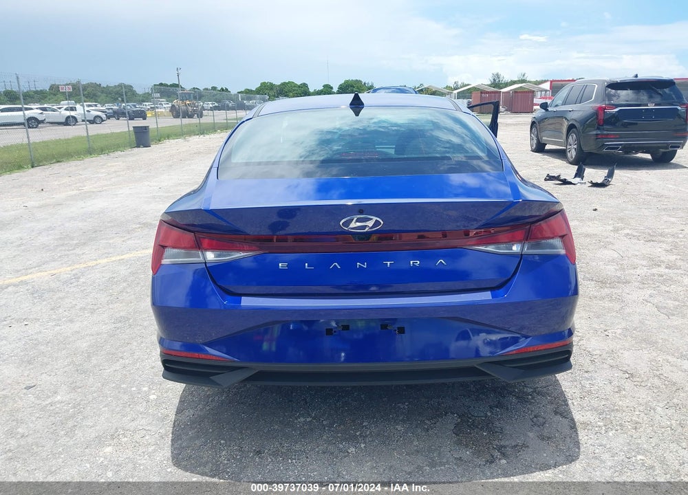 2022 HYUNDAI ELANTRA SEL VIN: KMHLM4AG2NU356532