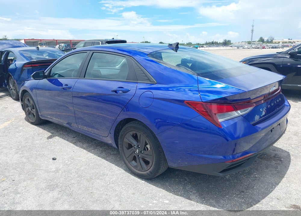 2022 HYUNDAI ELANTRA SEL VIN: KMHLM4AG2NU356532