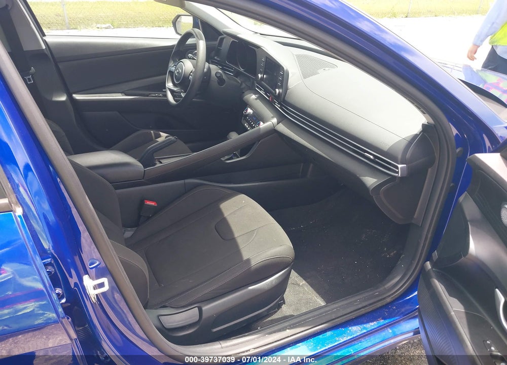 2022 HYUNDAI ELANTRA SEL VIN: KMHLM4AG2NU356532