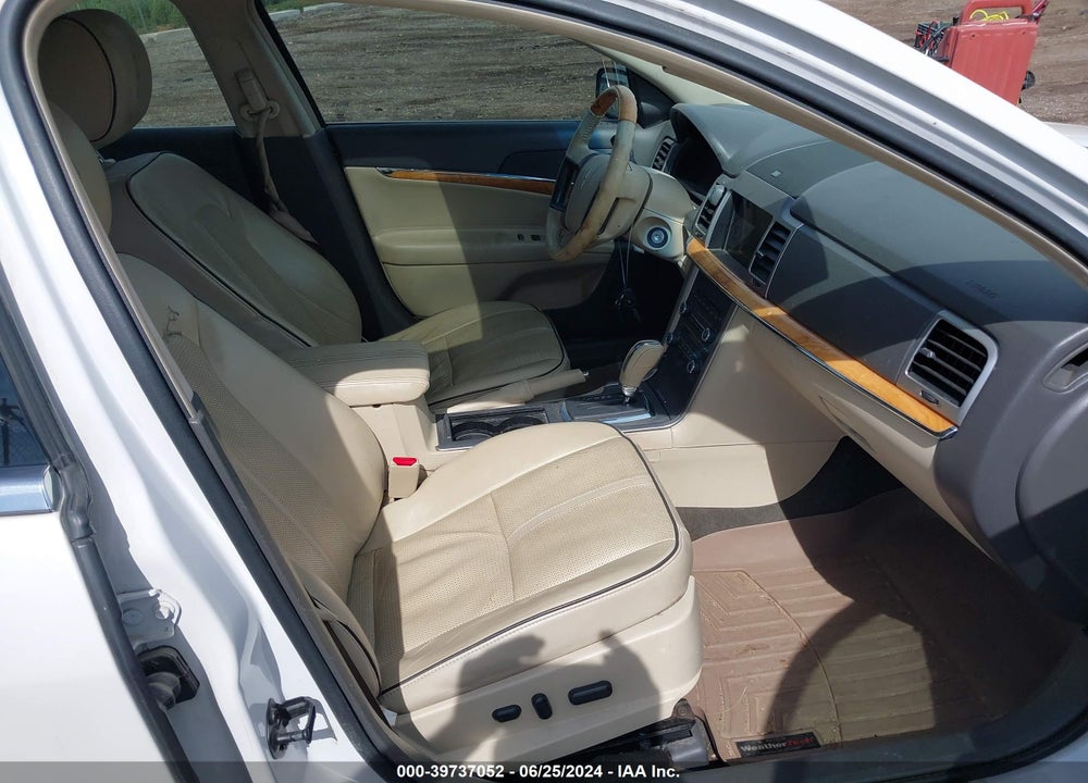 2011 LINCOLN MKZ HYBRID VIN: 3LNDL2L35BR774236