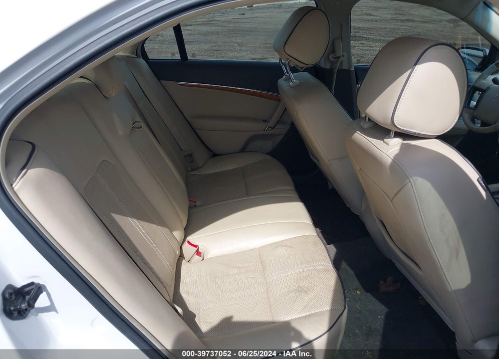 2011 LINCOLN MKZ HYBRID VIN: 3LNDL2L35BR774236