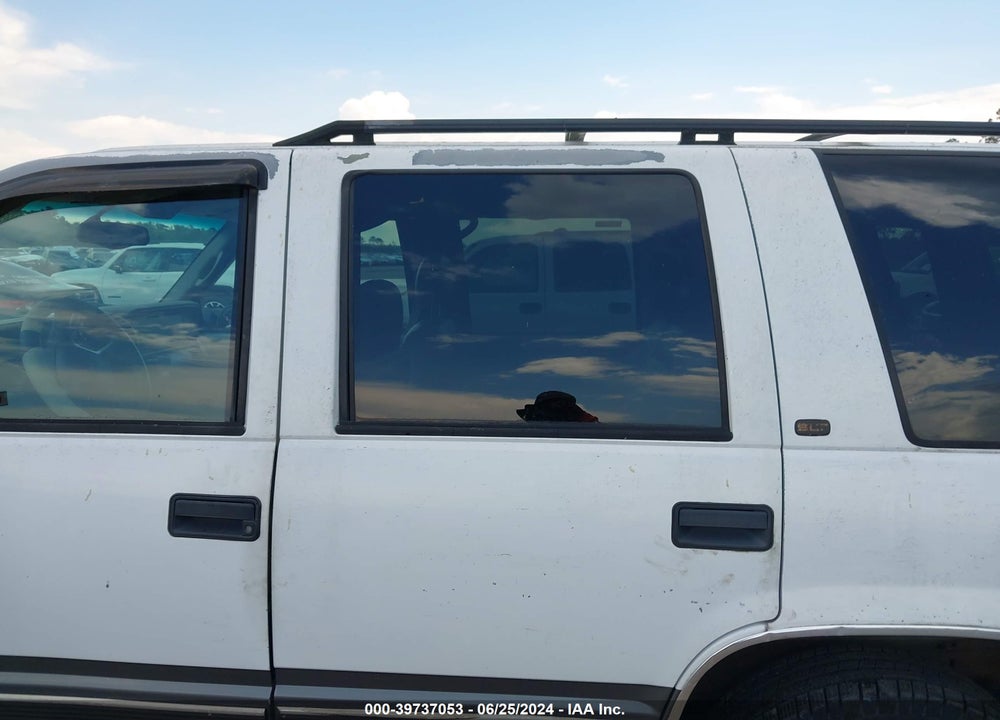 1999 GMC YUKON SLE VIN: 1GKEK13R8XJ793167
