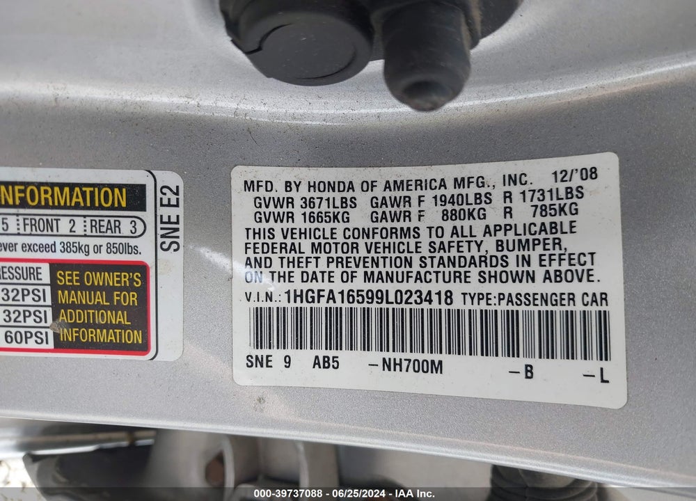 2009 HONDA CIVIC LX VIN: 1HGFA16599L023418