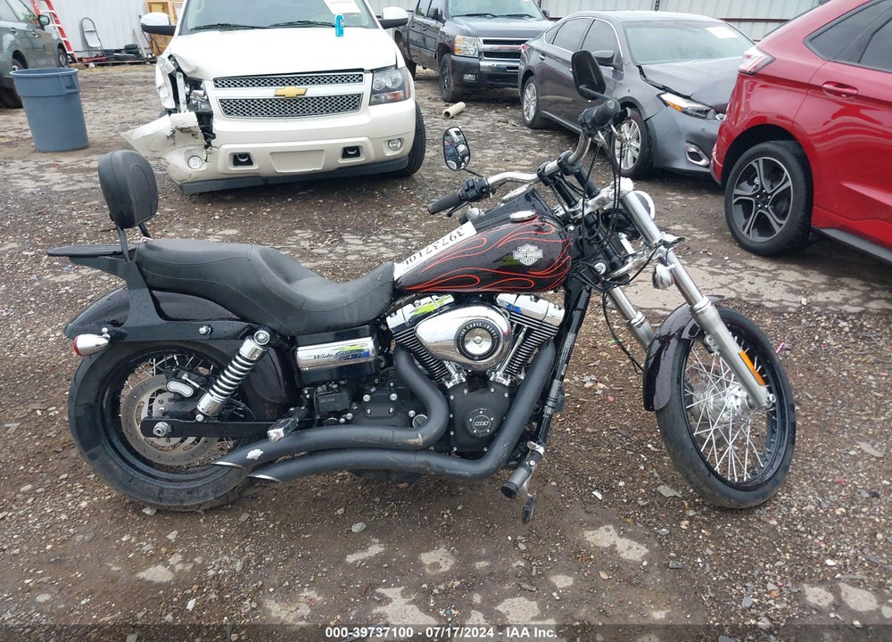 2014 HARLEY-DAVIDSON FXDWG DYNA WIDE GLIDE VIN: 1HD1GPM19EC302287