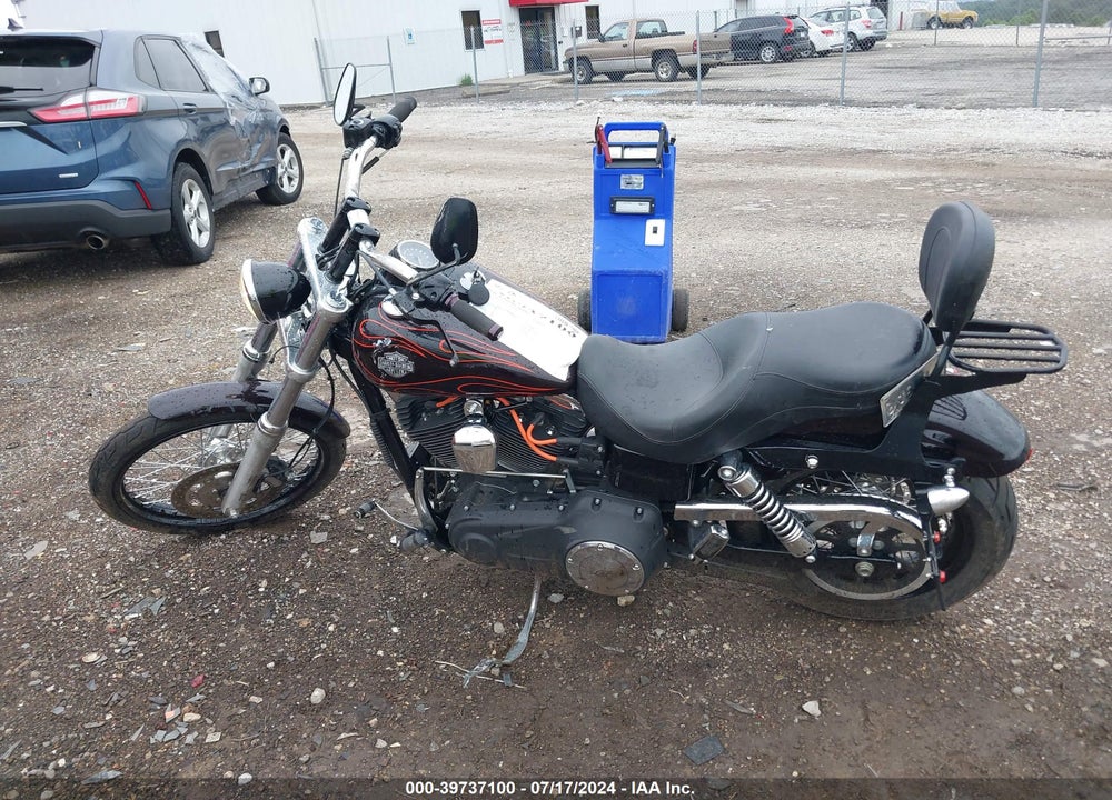 2014 HARLEY-DAVIDSON FXDWG DYNA WIDE GLIDE VIN: 1HD1GPM19EC302287