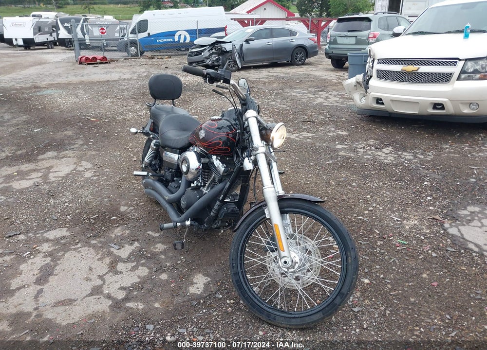 2014 HARLEY-DAVIDSON FXDWG DYNA WIDE GLIDE VIN: 1HD1GPM19EC302287