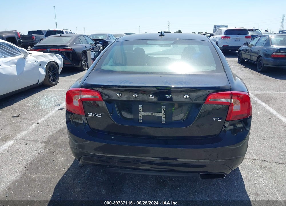 2016 VOLVO S60 T5 DRIVE-E PREMIER VIN: YV126MFK8G2410769