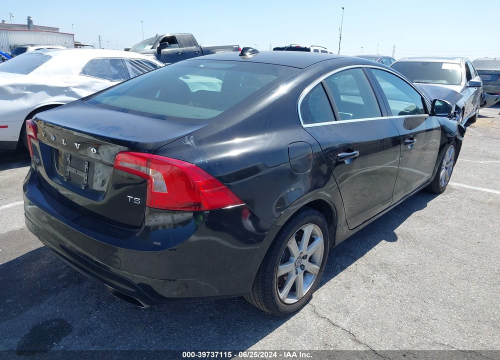 2016 VOLVO S60 T5 DRIVE-E PREMIER VIN: YV126MFK8G2410769