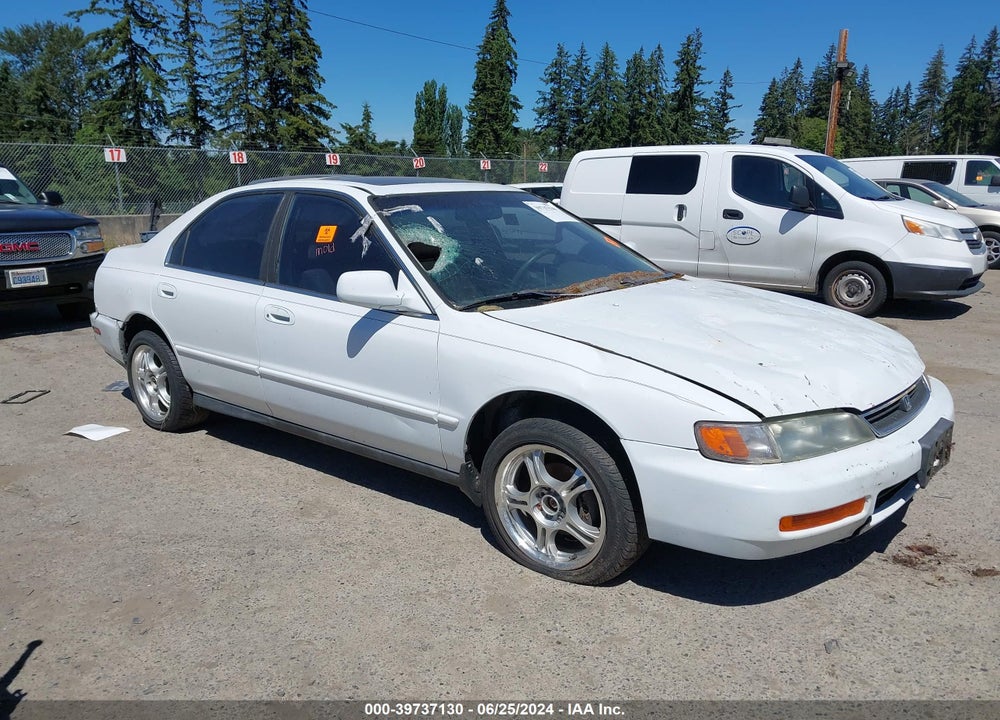 1996 HONDA ACCORD EX/EX-R VIN: 1HGCD5657TA145795