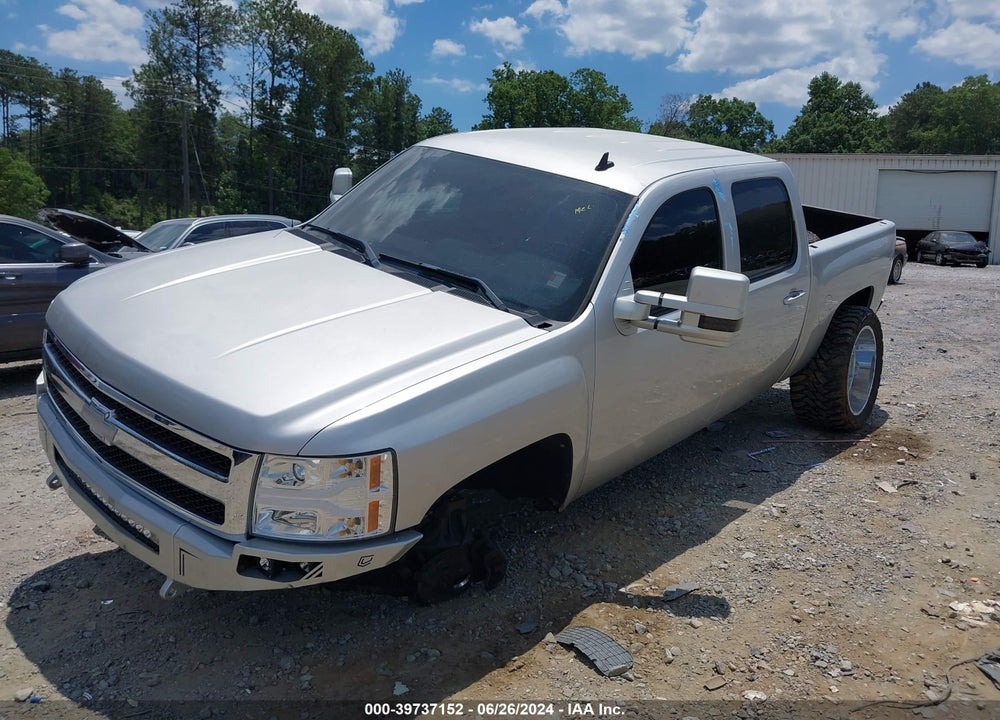 2011 CHEVROLET SILVERADO 1500 LT VIN: 3GCPKSE38BG188739