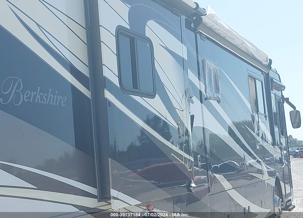 2012 FREIGHTLINER CHASSIS XC VIN: 4UZAB2DT7CCBL9137