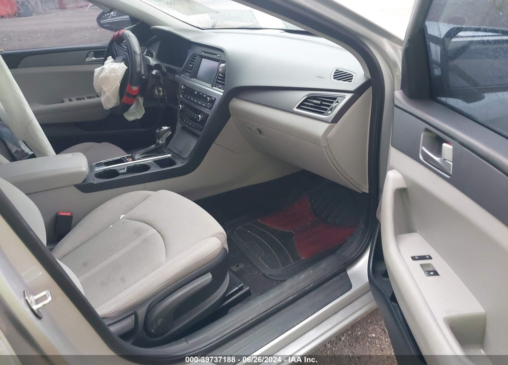 2017 HYUNDAI SONATA SE VIN: 5NPE24AF1HH571862