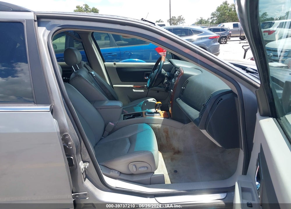 2006 CADILLAC SRX V6 VIN: 1GYEE637960207086