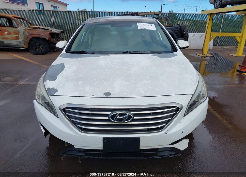 2016 HYUNDAI SONATA SE VIN: 5NPE24AF0GH305893