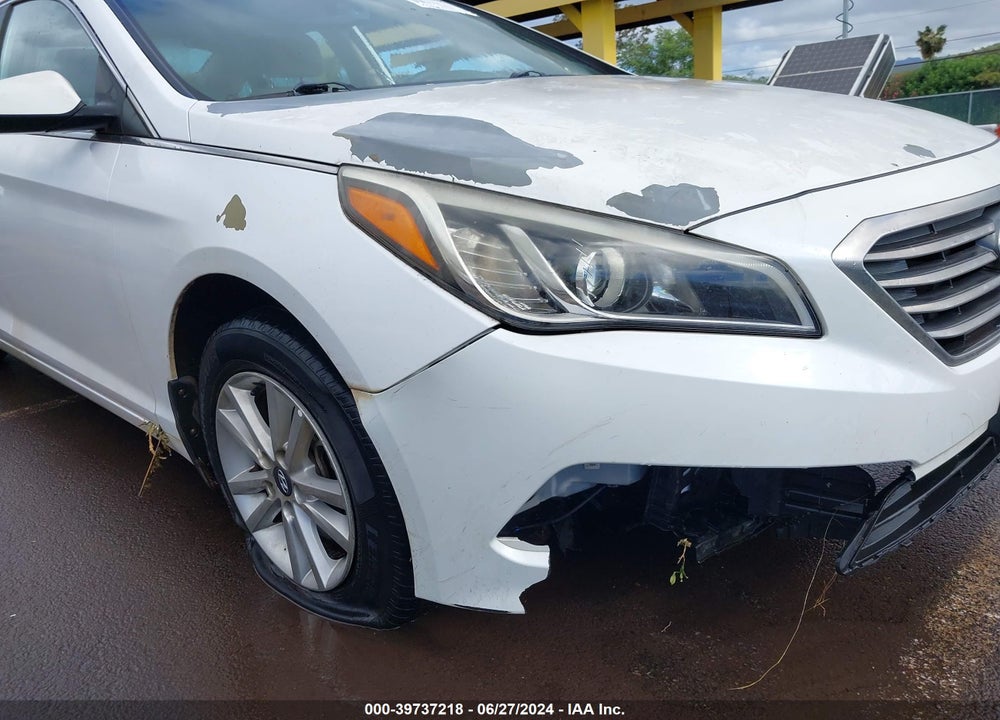 2016 HYUNDAI SONATA SE VIN: 5NPE24AF0GH305893