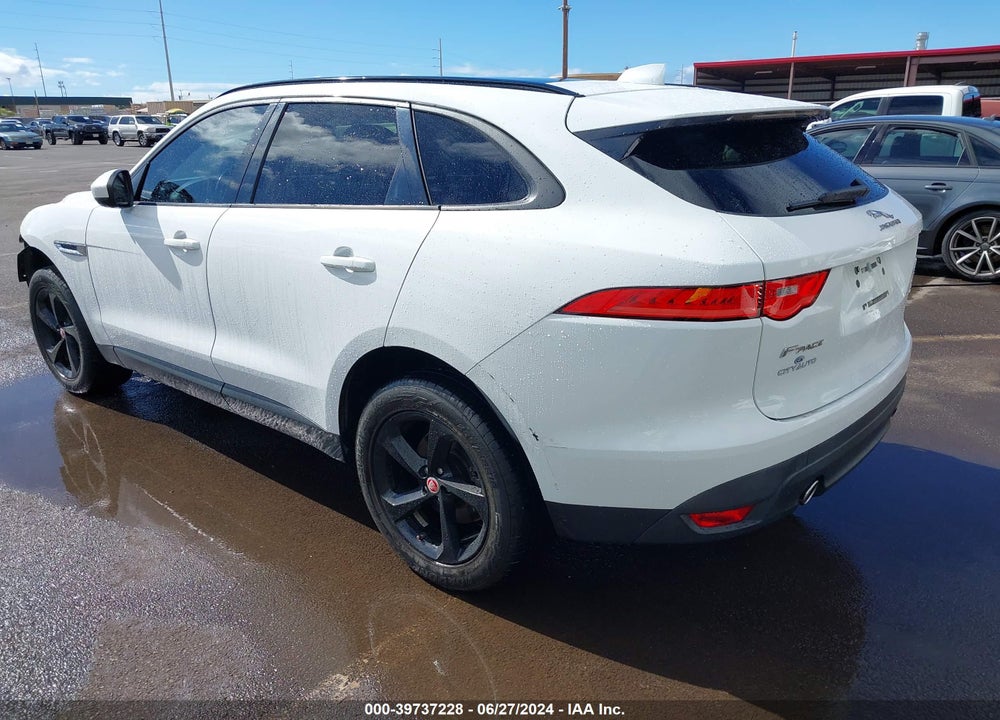2017 JAGUAR F-PACE 35T PREMIUM VIN: SADCJ2BV2HA074044
